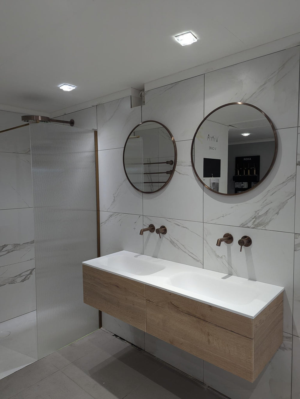 Raffinata Two Drawer Vanity Unit With Beyondstone Double Basin - Oak 1400mm