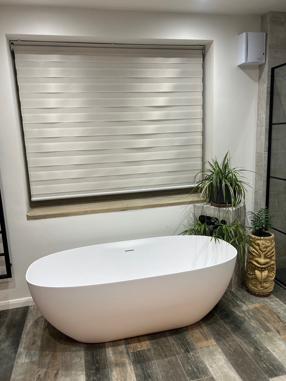 Como Solid Surface Freestanding Bath 1600mm