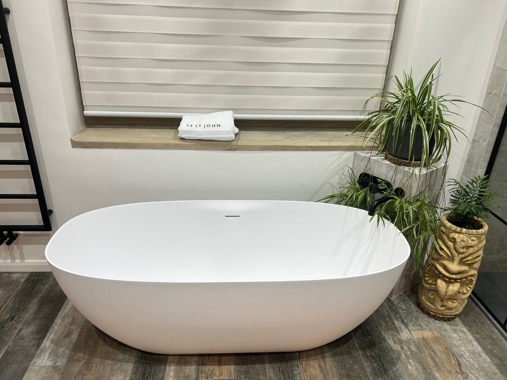 Como Solid Surface Freestanding Bath 1600mm