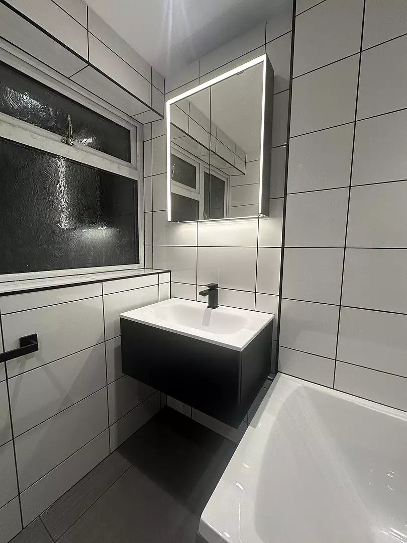 Raffinata One Drawer Vanity Unit With Beyondstone Basin - Matt Black 700mm