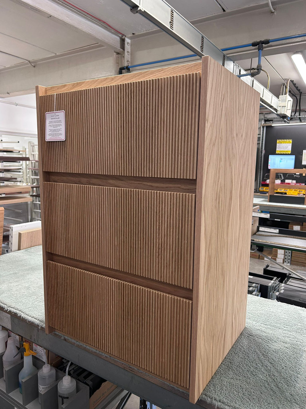 Scan_600_oak_3_drawer_factory_image