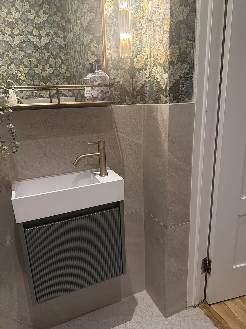 Scanalato Single Door Vanity Unit With Beyondstone Basin - Pistachio 450mm