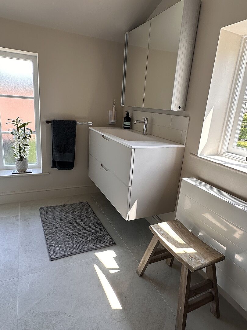 Tasca Two Drawer Vanity Unit  With Beyondstone Basin - Matt Cashmere 1000mm