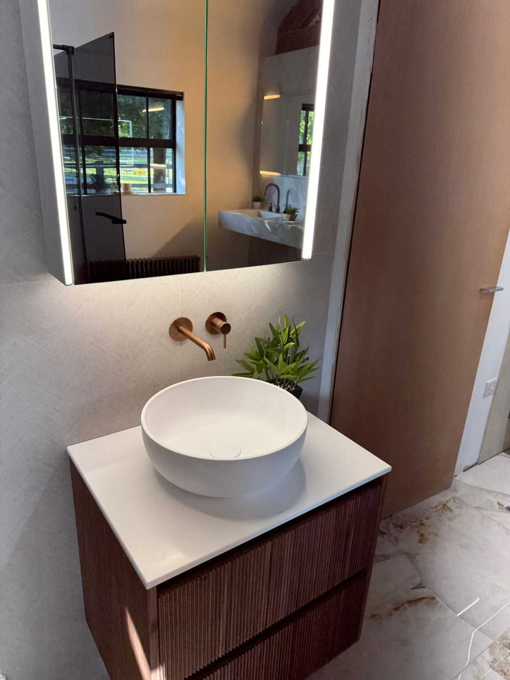 Vergato Solid Surface Countertop Round Basin 370mm